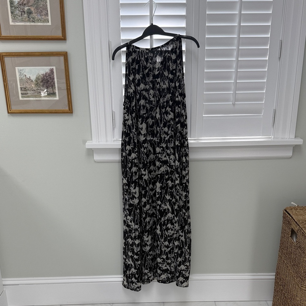 SHEIN Black and White Floral Dress